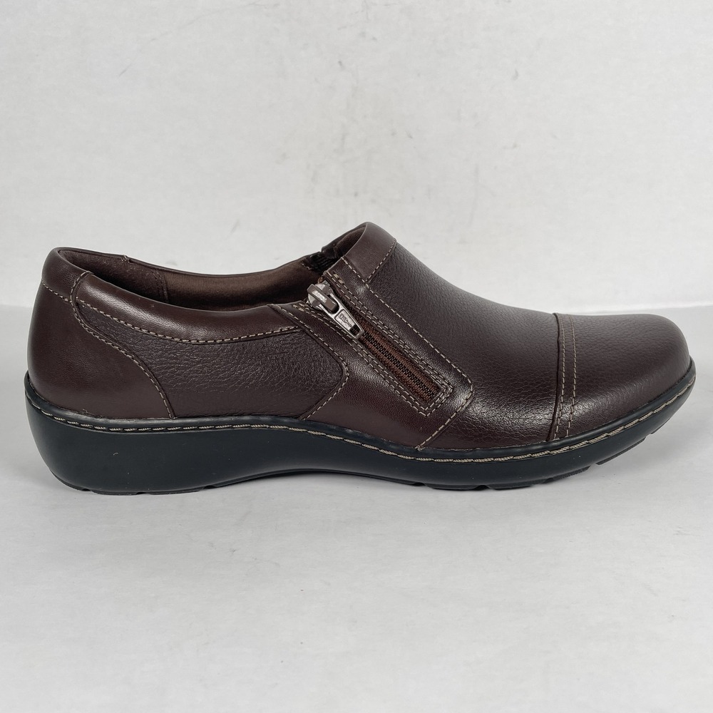 Clarks Cora Giny Shoes Womens Size‎ 10 Wide Brown Leather Zip Up Comfort Loafers